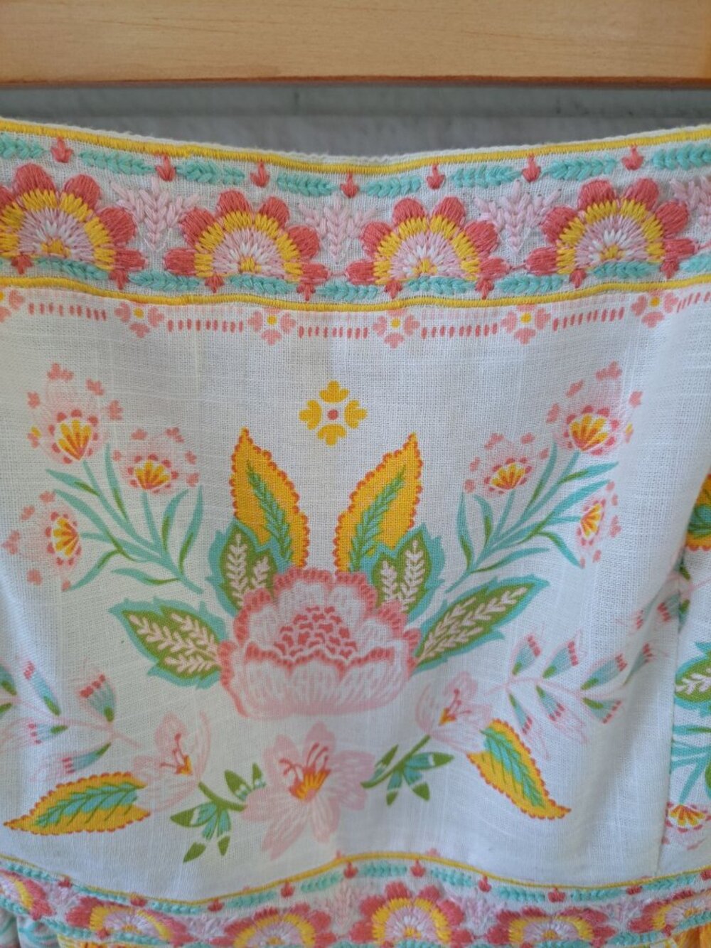 Rachel Zoe Embroidered Maxi Dress Tiered Womens Floral Size 6 Pastel Cottagecore - Picture 3 of 15